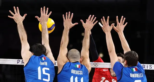 Parigi: Giappone ko, nella pallavolo Italia in semifinale
