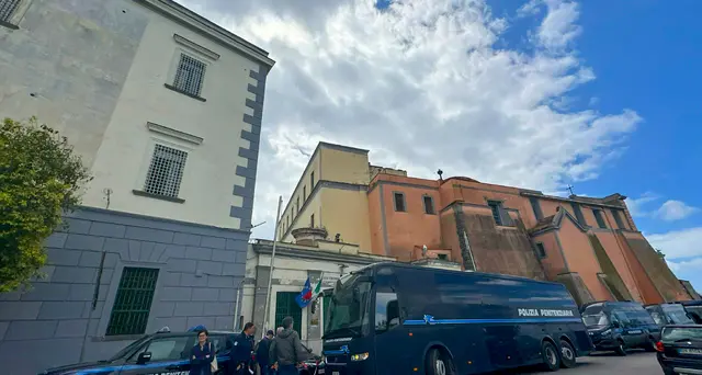 Campi Flegrei: carcere Pozzuoli sarà interamente evacuato