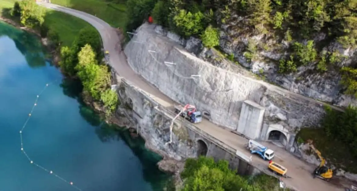 Val di Ledro: domani la riapertura a senso alternato della statale 240, con un semaforo