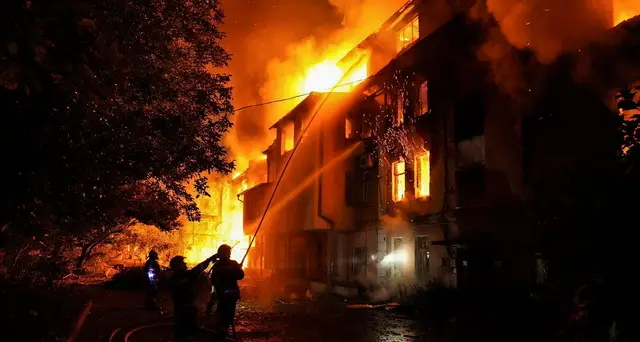 Kiev: massiccio attacco russo, ancora una notte di terrore