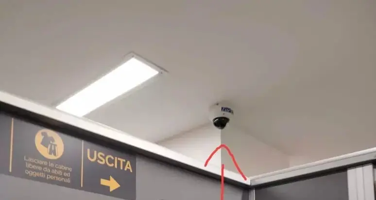 “Telecamere negli spogliatoi a Gardolo, dov'è il garante?Rimuovetele subito”