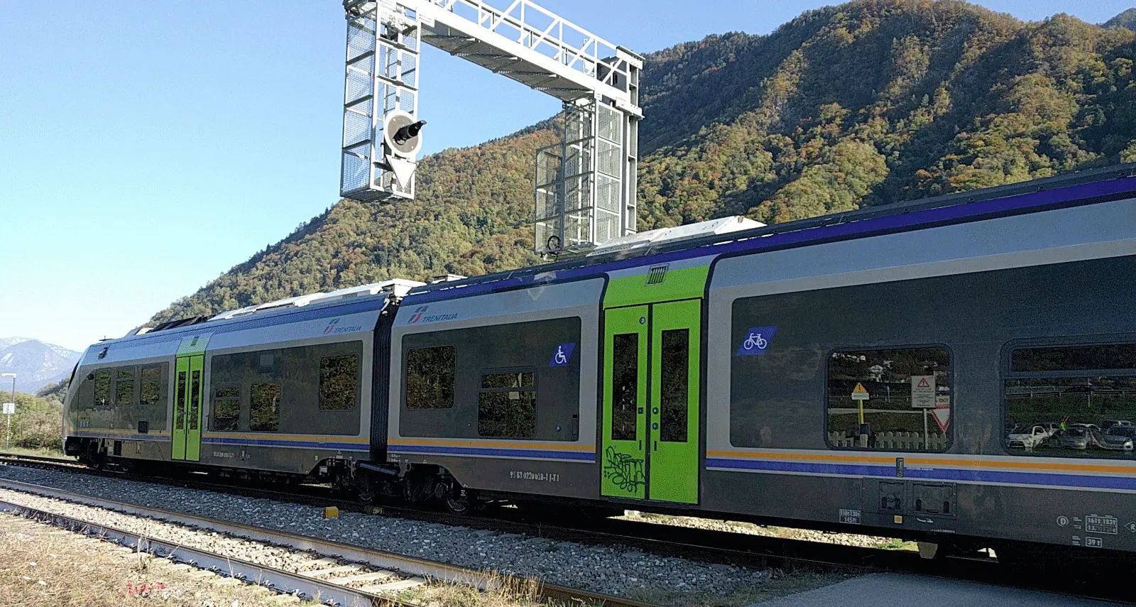 Lavori alla ferrovia della Valsugana: da domani chiusa per un mese fra Primolano e Bassano. E sulle corriere niente trasporto biciclette