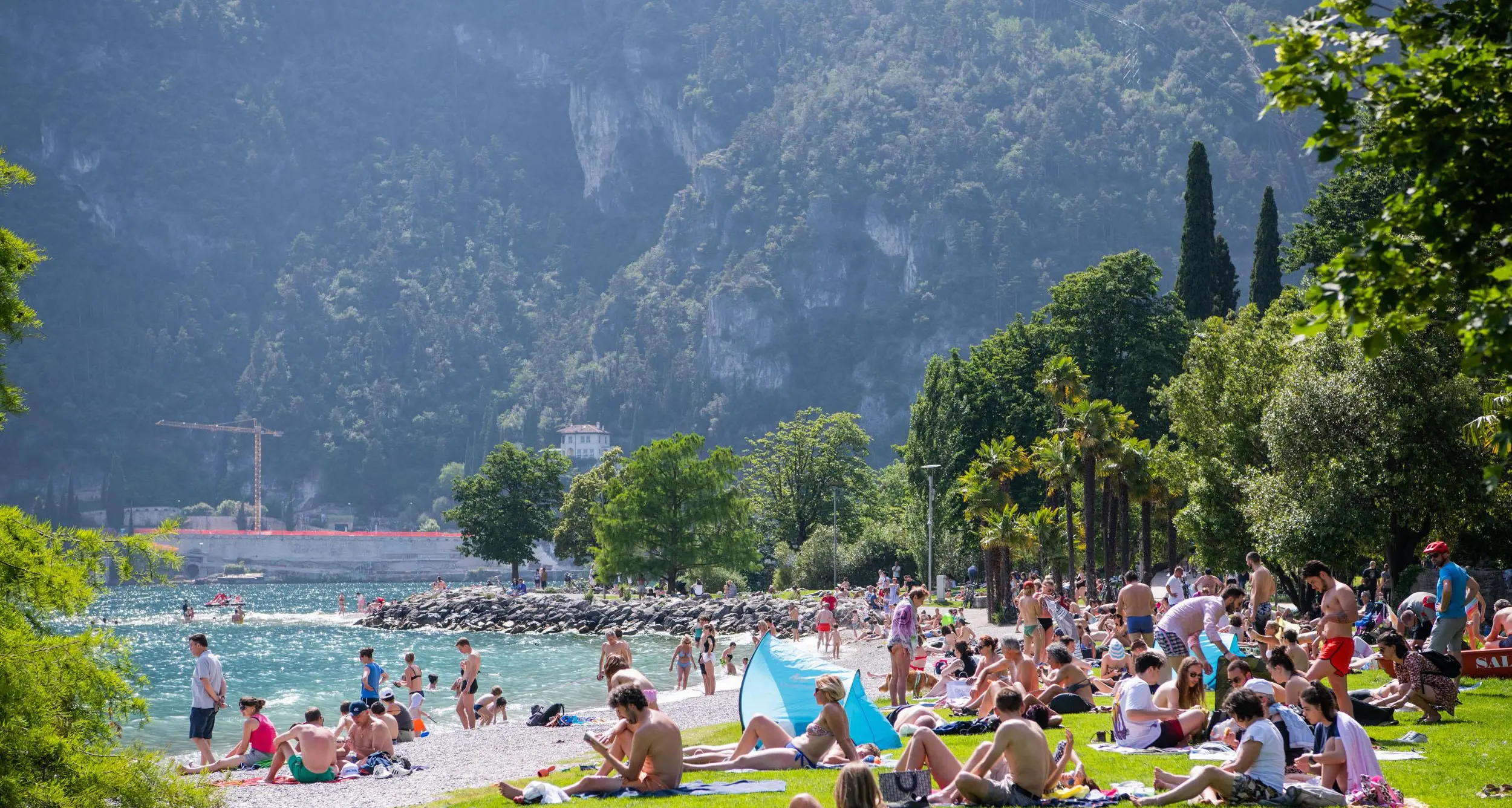 Quest’anno in ferie si spende meno: l’analisi del fenomeno a Riva del Garda