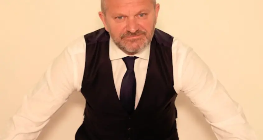 Torna a Trento la comicità di Andrea Pucci: tutti in pizza mercoledì 22 maggio. Tutte le informazioni utili