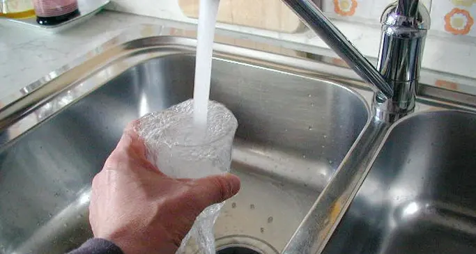 Nell’acqua potabile di Calceranica c’erano gli erbicidi, in concentrazione fuori norma