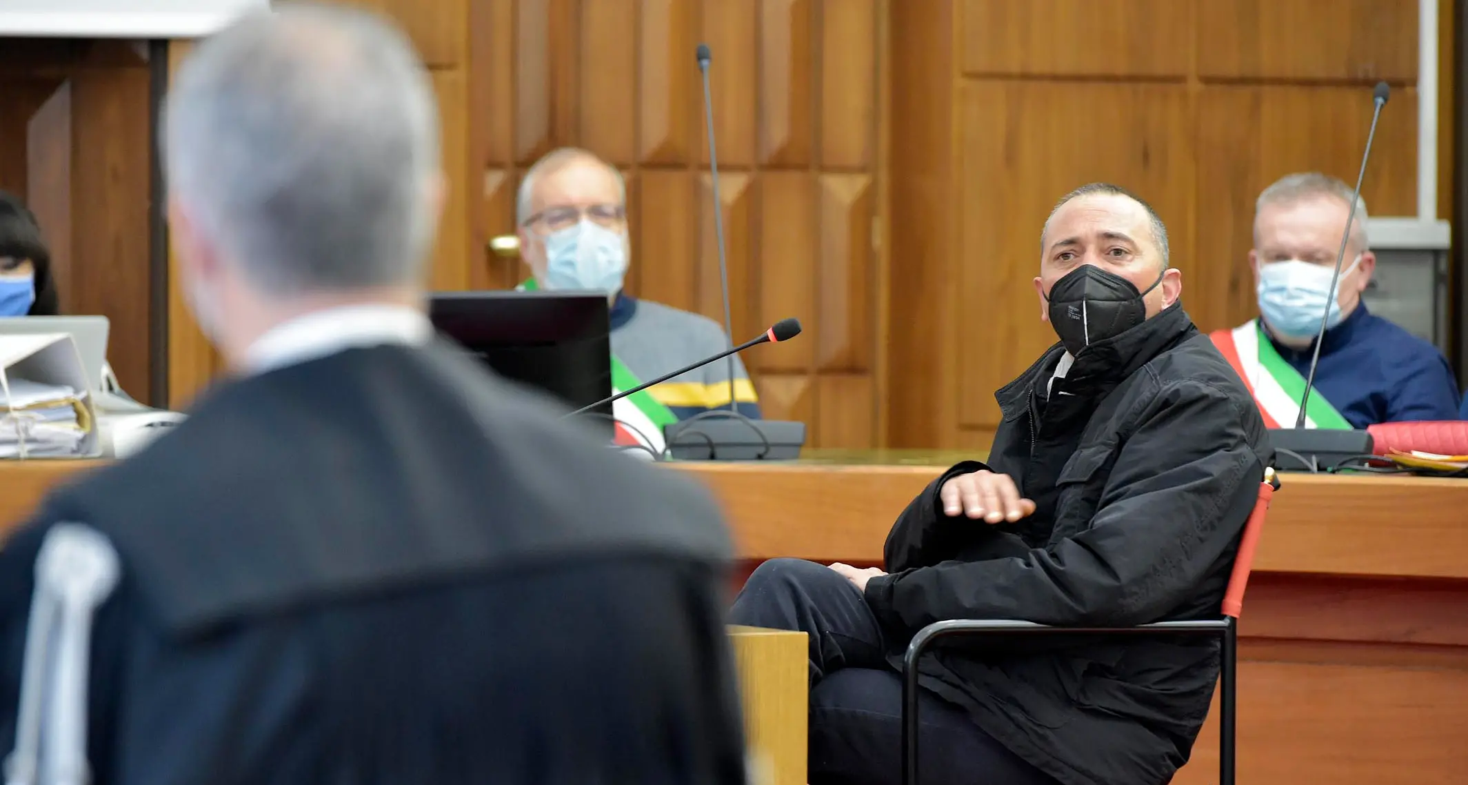 Omicidio Perraro, Manfrini continua a negare: «Non mi ricordo nulla di quella notte»