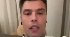 Fedez a Rai Tre: «Rifarei tutto di nuovo. Mi spiace per i dipendenti Rai che devono scegliere se dire la verità o far mangiare la famiglia»
