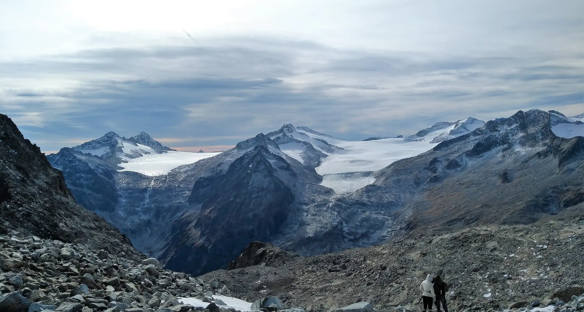 Ghiacciaio dell’Adamello, l’agonia infinita del «gigante bianco»