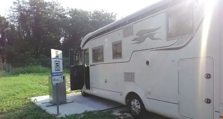 Demattè incalza: \"Trento Sud, troppi furti e disservizi nell'area camper”