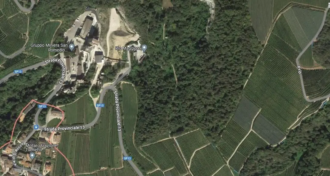 I cittadini contro il \"data center\" nelle miniere: no alla vendita dei terreni di uso civico di Mollaro e Tuenetto