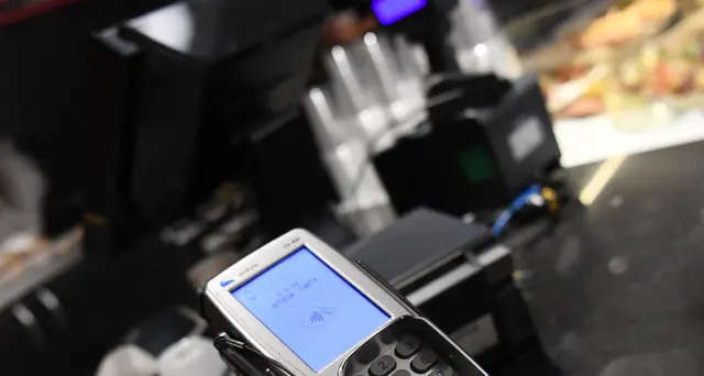 Pos: FdI, si valuta un fondo ristori con le banche