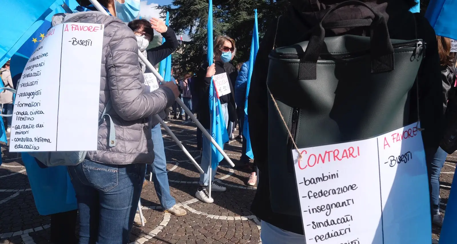 Asili aperti a luglio, istanza legale di un gruppo di maestre contro la Provincia