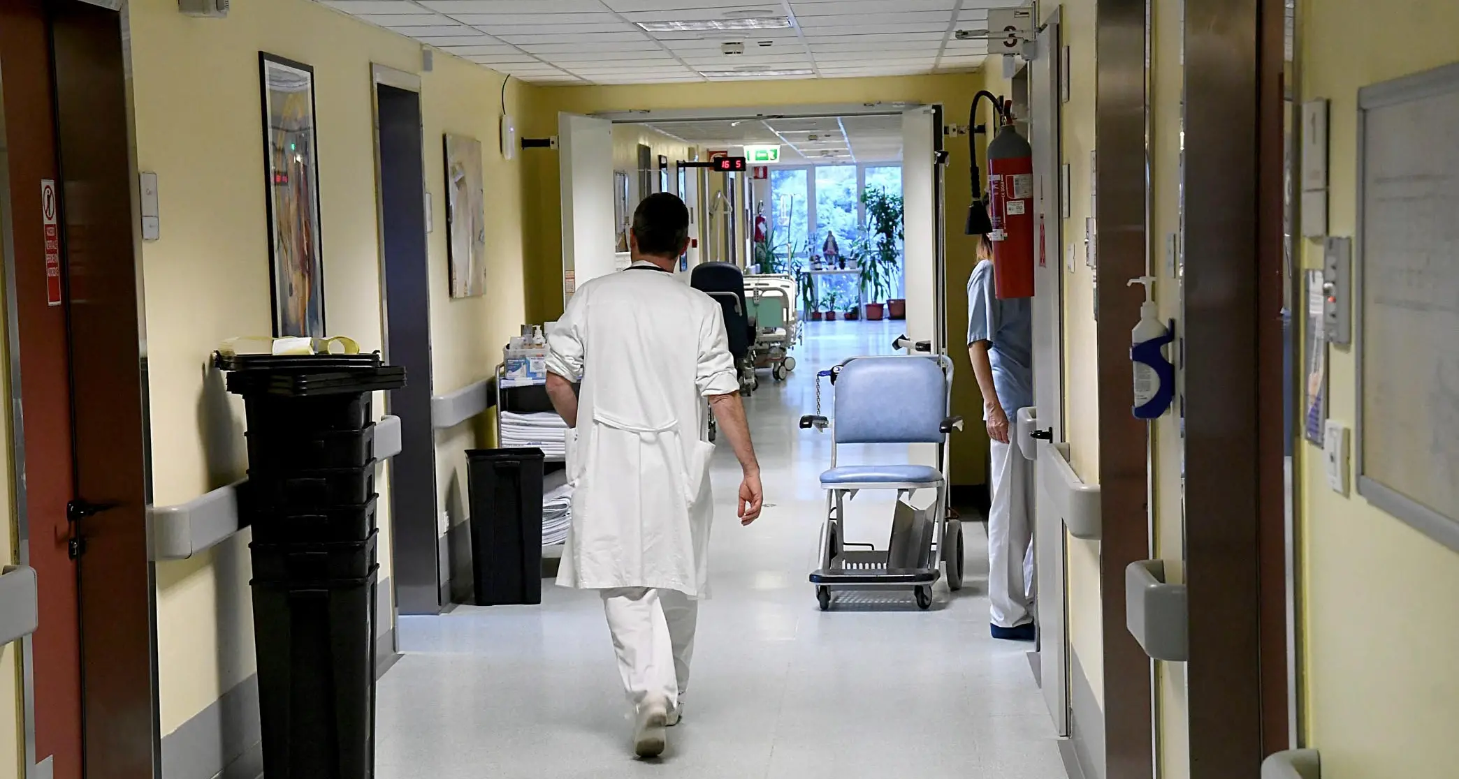 Pneumologia chiusa, il personale accorpato a Infettivi, ma così salta tutta l’organizzazione del reparto in prima linea per il Covid