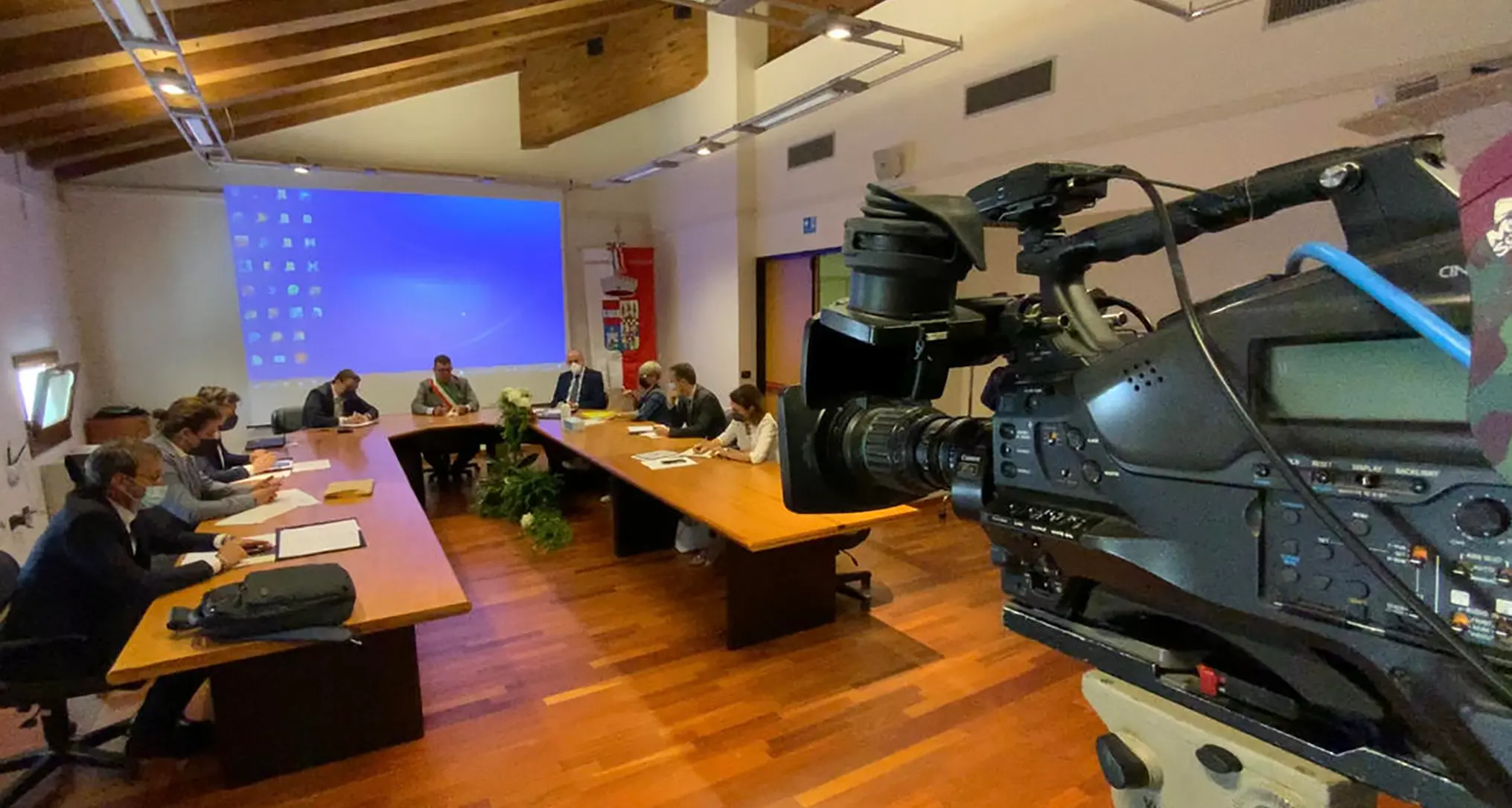 Finanza locale: 61 milioni dalla provincia ai piccoli Comuni (che potranno anche assumere)