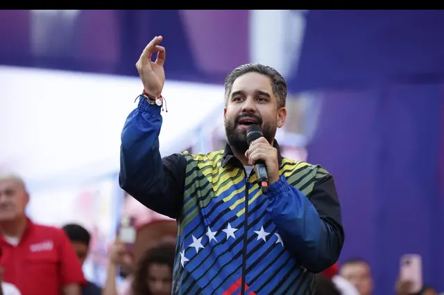 Venezuela, contestato 'Nicolasito' Maduro durante visita nelle zone colpite dal sisma