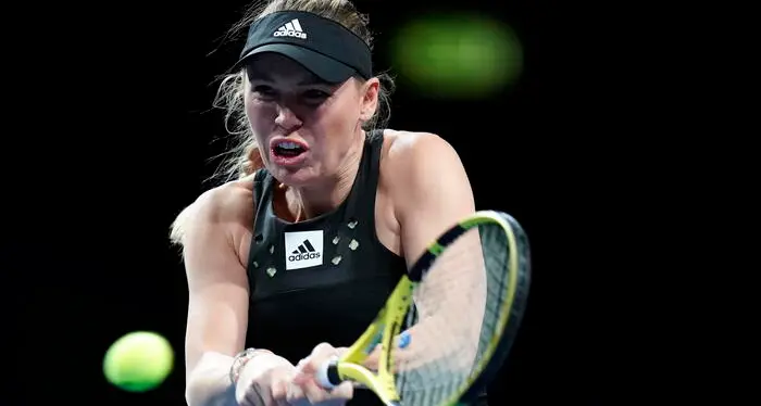 La tennista Carola Wozniacki torna in campo a tre anni e mezzo dal ritiro