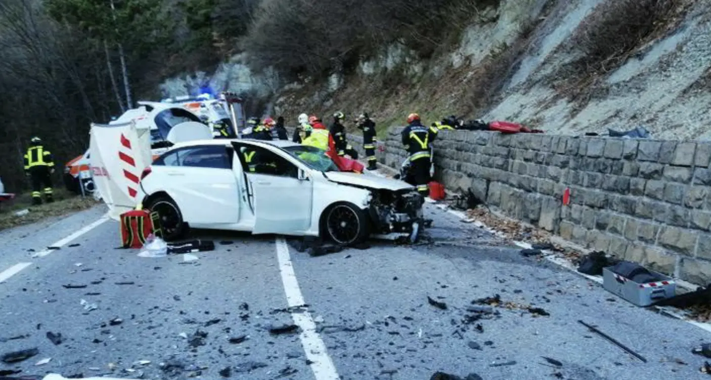 Incidente fra Mezzolombardo e Fai della Paganella: due persone in gravi condizioni