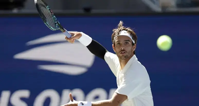 Un Musetti fantastico vola ai quarti degli Us Open: possibile il derby con Sinner