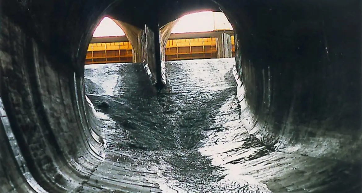 Galleria Adige-Garda: quattro giorni di manutenzione e di apertura per ripulire i tunnel dal limo