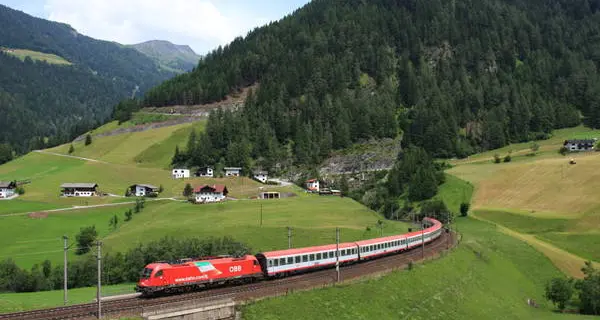 Treni, riprendono i collegamenti tra l’Italia e la Germania delle ferrovie austriache