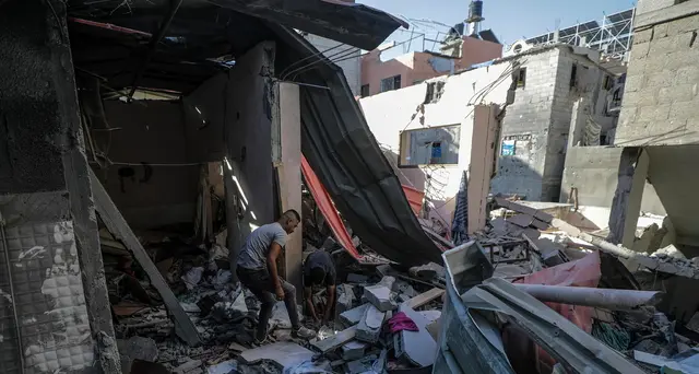 Gaza, media: 13 morti negli ultimi raid d'Israele sulla Striscia