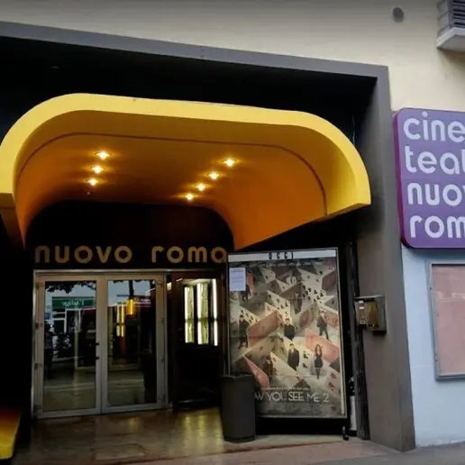 Oltre 5.000 firme per non far chiudere il Cinema Roma a Trento