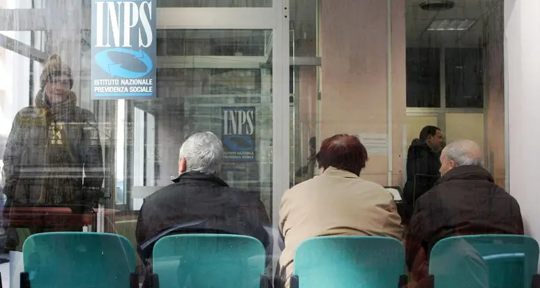 Aumenta in Trentino la spesa pensionistica: gli uomini percepiscono quasi 10mila euro in più all’anno rispetto alle donne