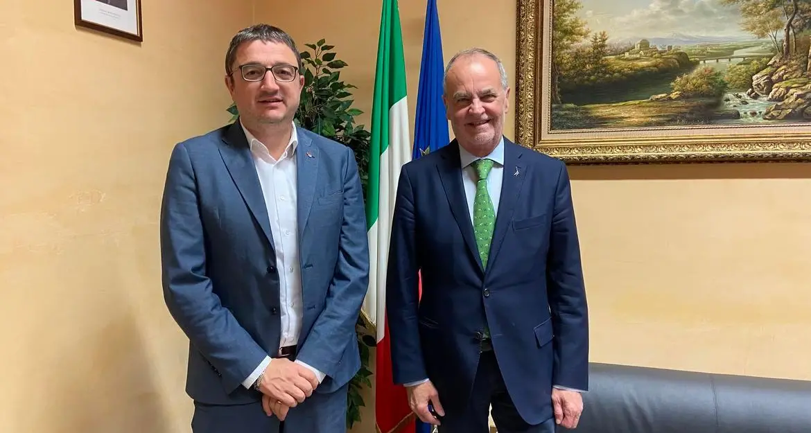 Riforma dell'Autonomia speciale, non arriverà a giugno come promesso, ma dopo l'estate