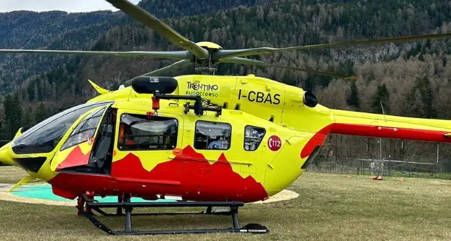 Civezzano: investito in pieno da un'auto alla «Kaisera», muore un ciclista di 17 anni