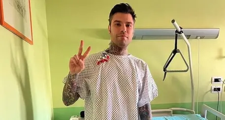 Fedez, scoperto raro tumore neuroendocrino del pancreas