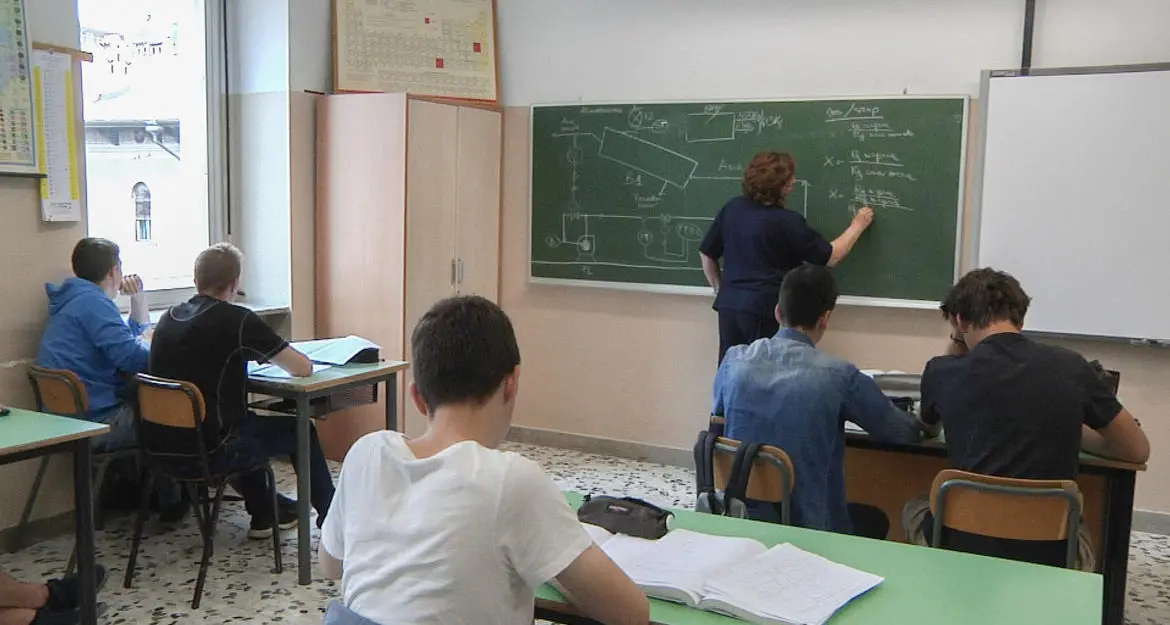 Anno scolastico 2023-2024: al via le iscrizioni alle classi prime
