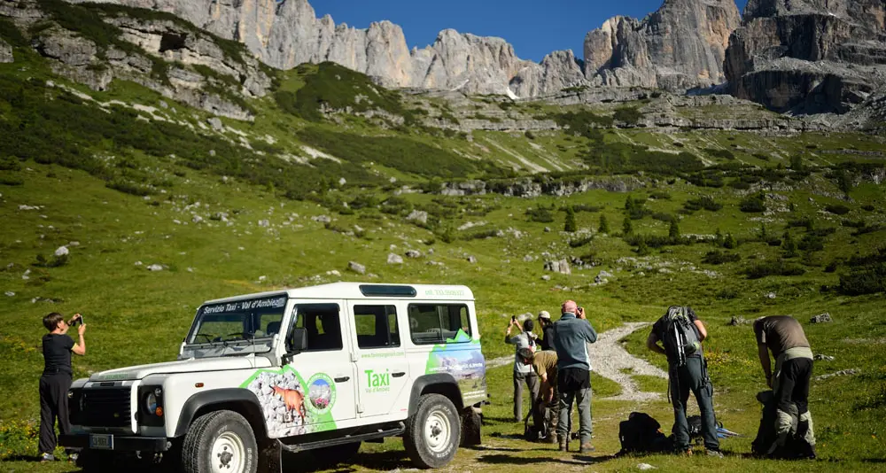 Il Parco resta senza guardiaparco: Adamello Brenta in mano alla Forestale, e il presidente non gradisce