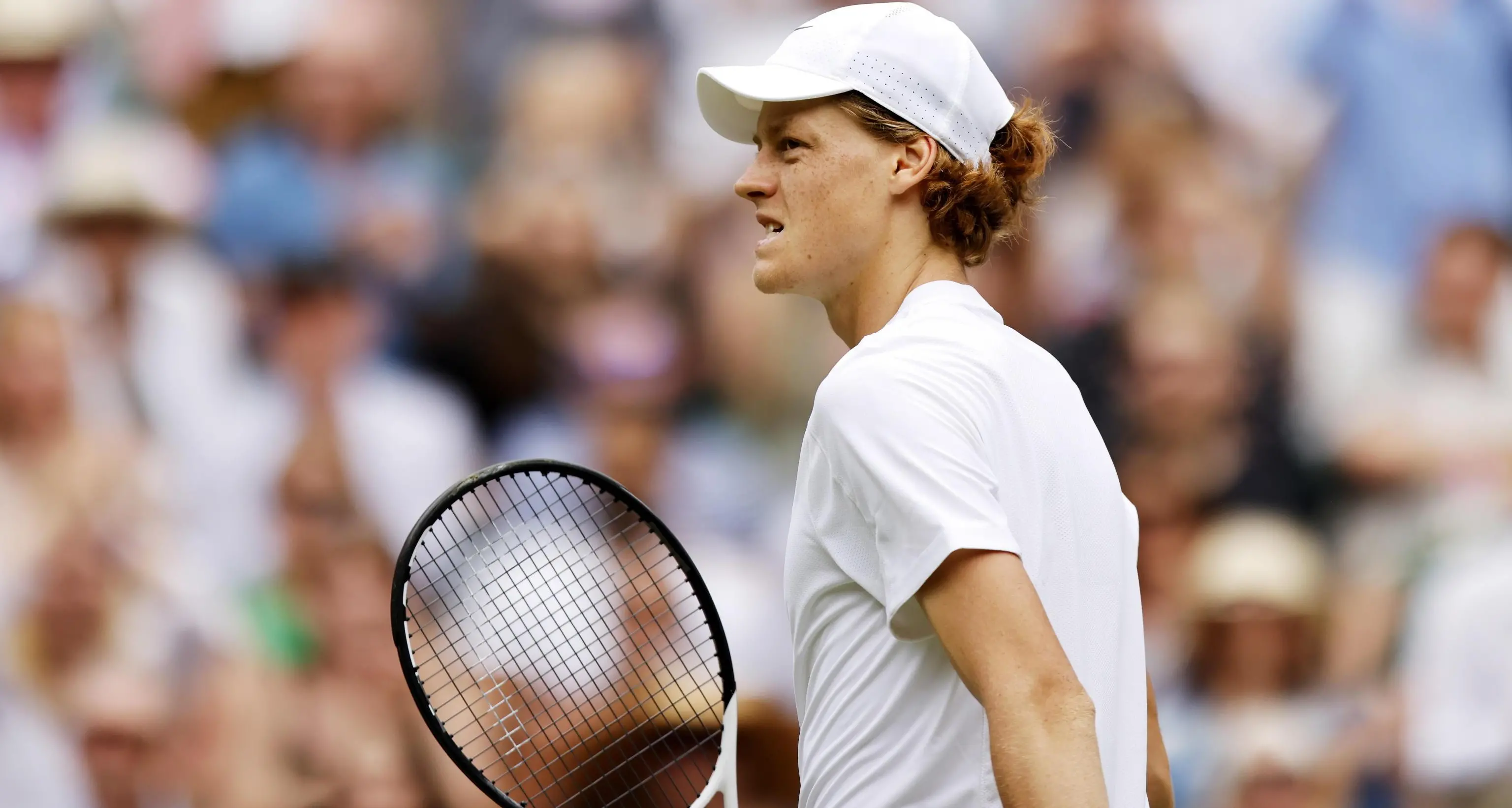 Wimbledon, Djokovic piega Jannik Sinner dopo una battaglia alla pari