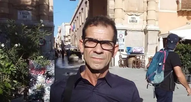 Denise: Toni Pipitone, Piera divulga nostri dati personali