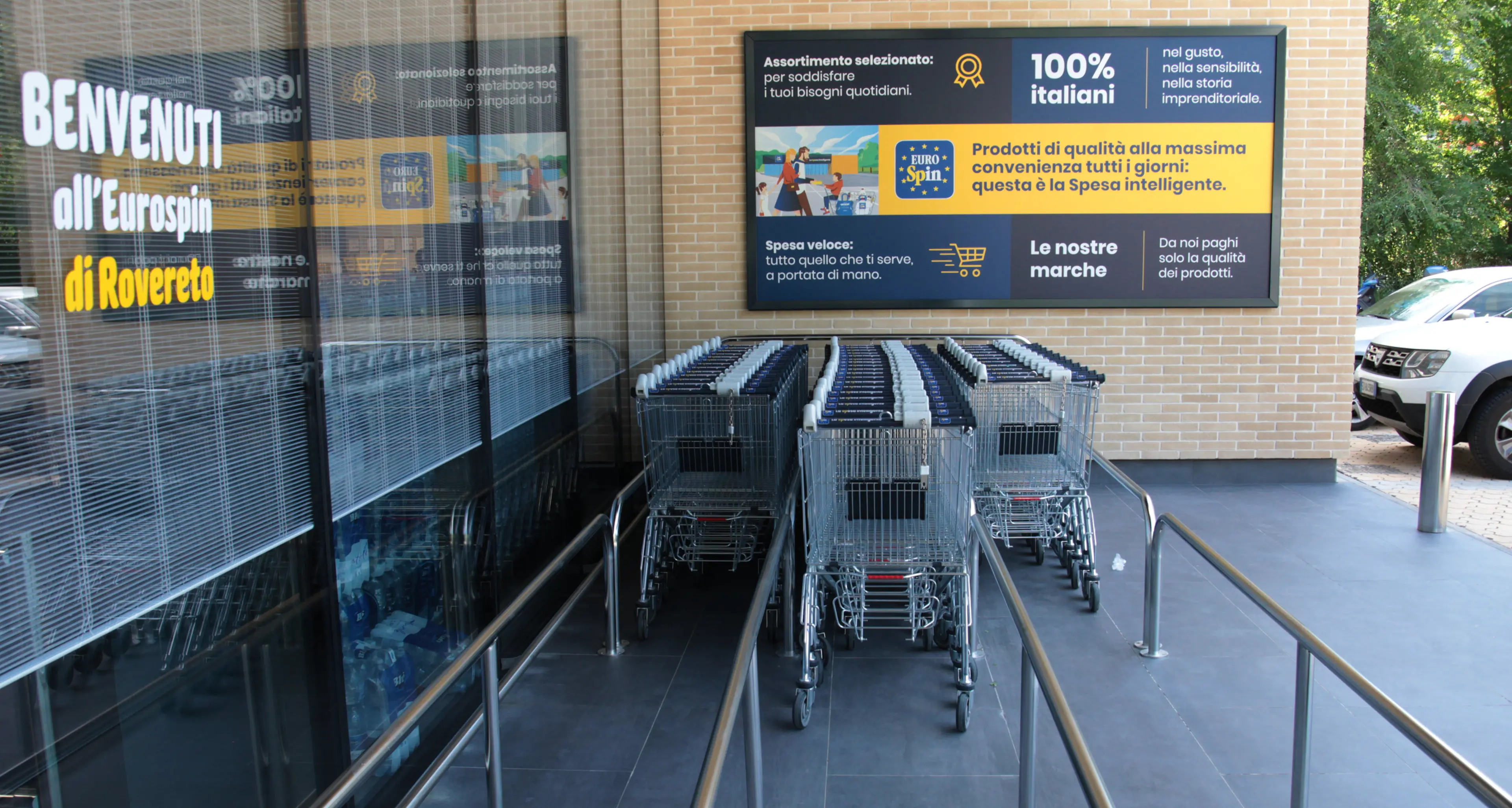 Rovereto, una città «accerchiata» dai supermercati e centri commerciali, il malumore dei negozianti del centro