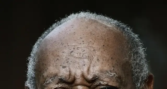 Bill Cosby: giuria, comico colpevole di assalto a minorenne