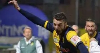 Calcio: un altro pareggio per il Trento, 1-1 con la Virtus Verona, sale a 33 punti