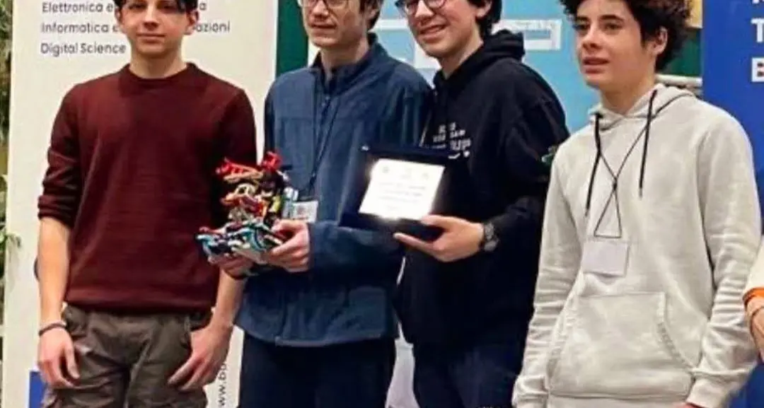 Quattro studenti del Galilei campioni di robotica: ora sognano i mondiali in Brasile (e cercano uno sponsor)