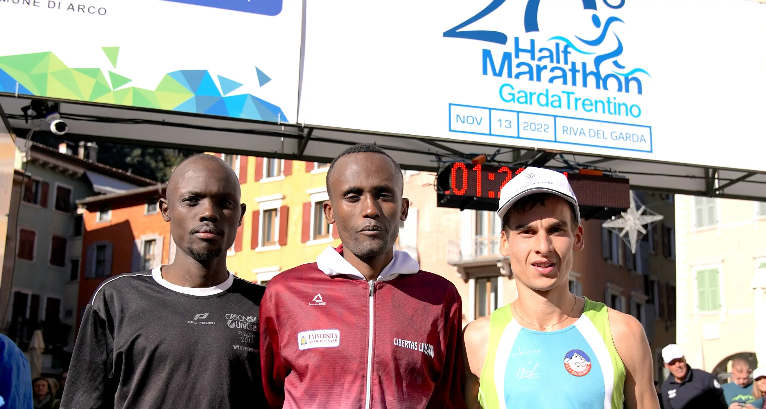 Pronostici rispettati alla Garda Half Marathon, con il burundese Niyomukiza e la tedesca Heim