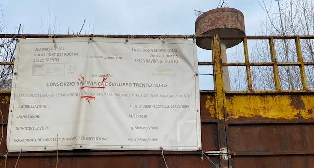 Circonvallazione ferroviaria, veleni Sloi e pericoli: nessuna risposta dalle Ferrovie