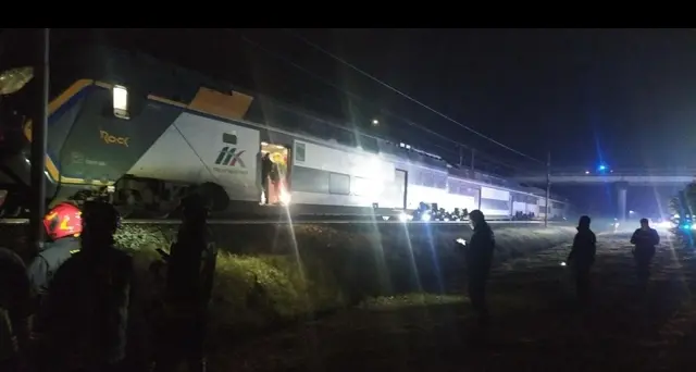 Urto tra treni: disagi a bordo su treni AV in forte ritardo