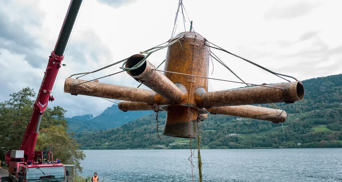 Caldonazzo, si rimuovono gli «ossigenatori limno» dal lago, addio a un pezzo di storia