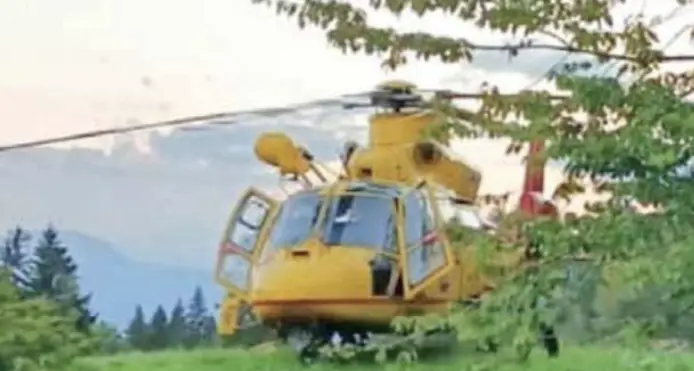 Tragedia a Passo Mendola, muore a 67 anni dopo la caduta dalle scale