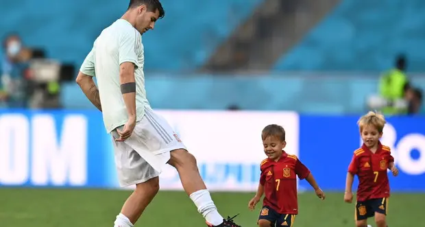 Morata shock: \"Minacce di morte a me e ai miei figli\"