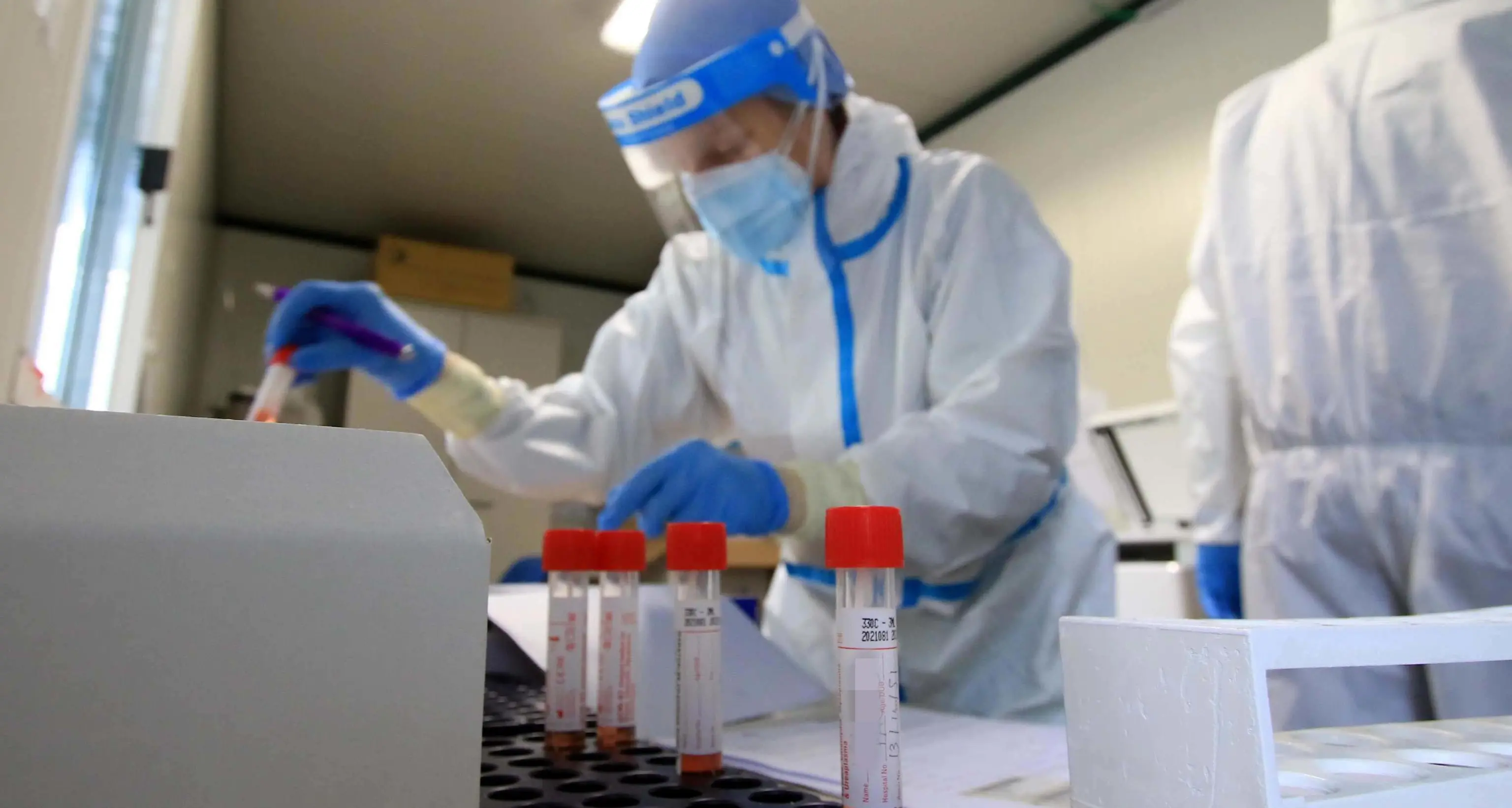 Covid in Trentino: nessun decesso, calano di 5 unità i pazienti ricoverati in ospedale