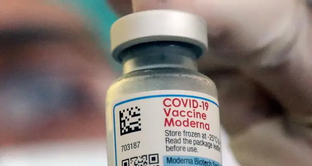 Vaccini: Gb approva versione Moderna contro Omicron