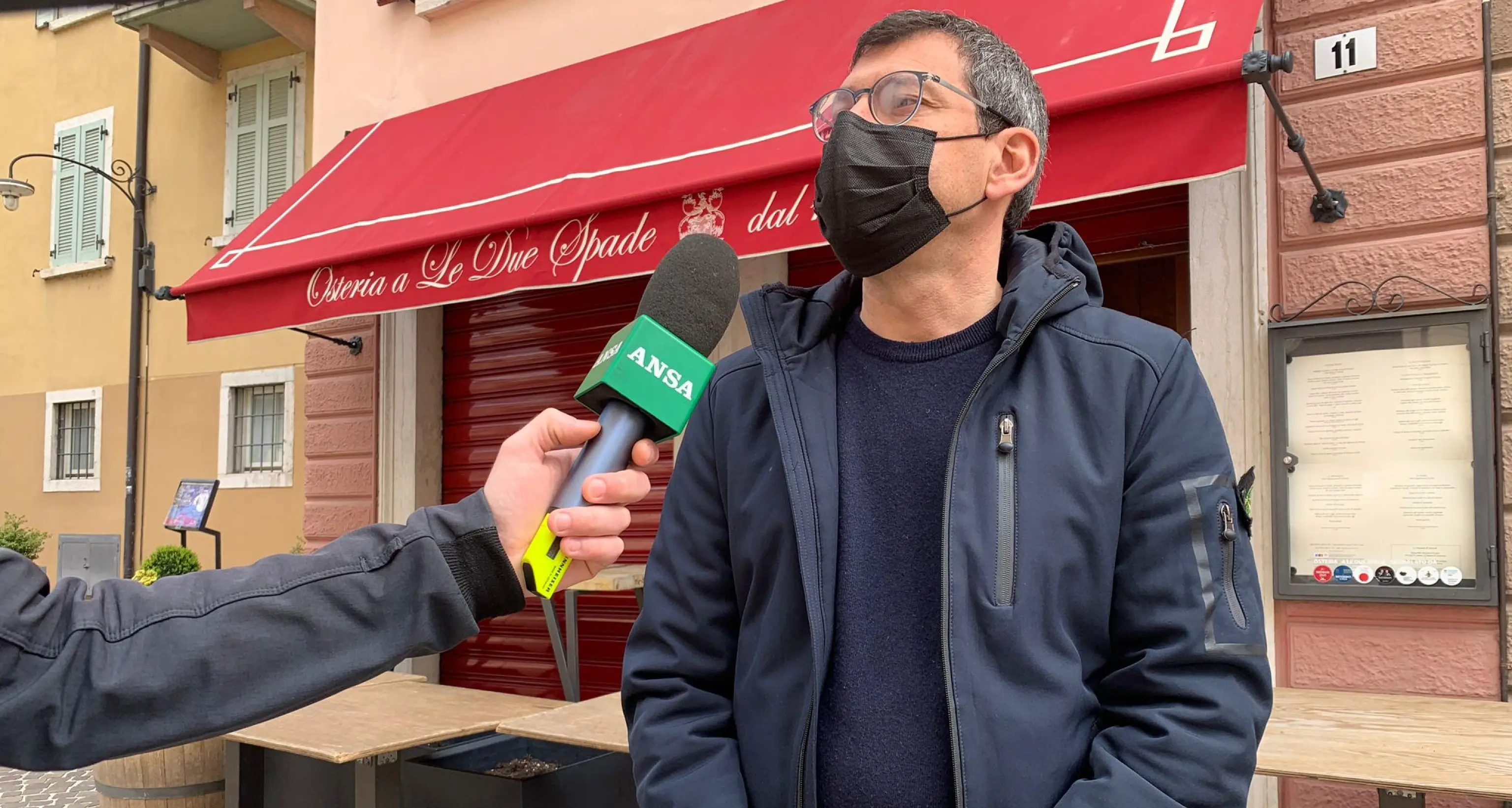 Riaperture di bar e ristoranti, la soddisfazione delle categorie: «E’ una boccata di ossigeno»