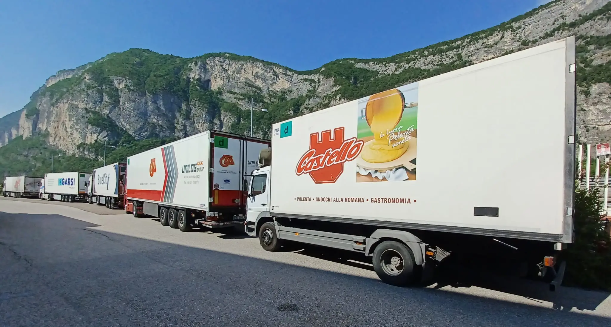 Sait, altra protesta dei magazzinieri: code di camion e fornitori bloccati