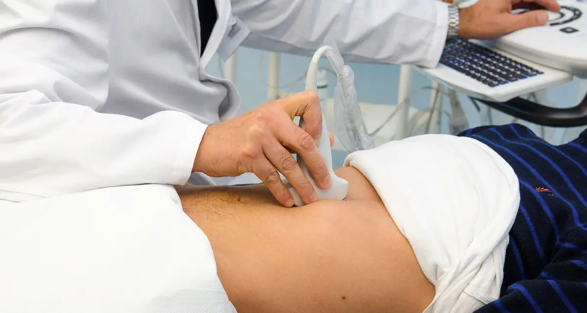 Tempi di attesa troppo lunghi negli ospedali? Più soldi ai privati: Tecnomed, Cst e San Camillo fanno il pieno di contributi