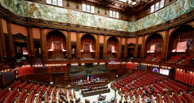 Manovra: dichiarazioni di voto sulla fiducia domani dalle 18.40, la chiama alle 20.20